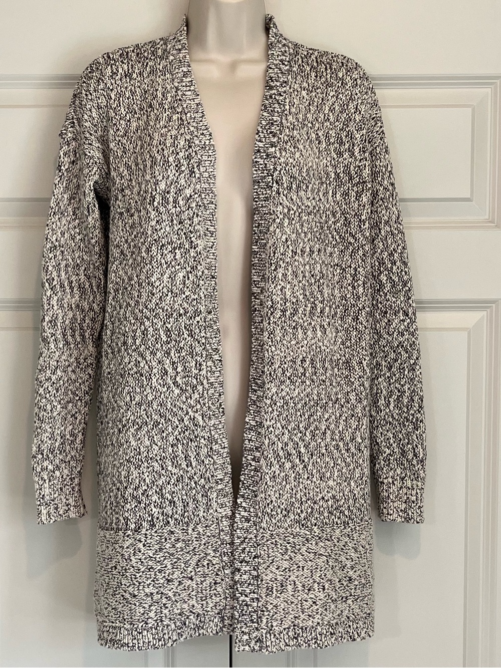 LOFT Black & White Marled Knit Open-Front Cardigan Size XSP